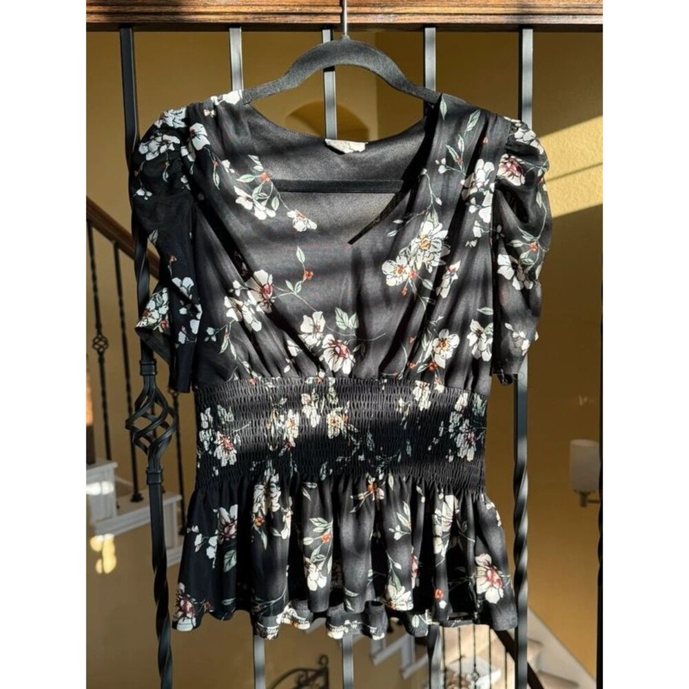 Floral Smocked Peplum Short Sleeve Blouse